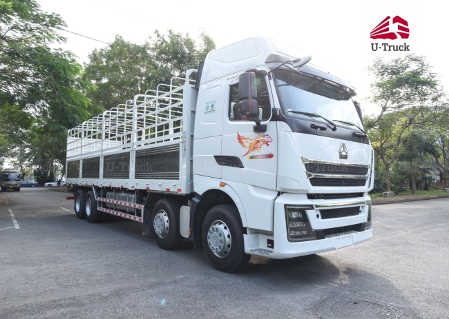 Xe tải HOWO TH7 8x4 mui bạt nhập khẩu 9m7